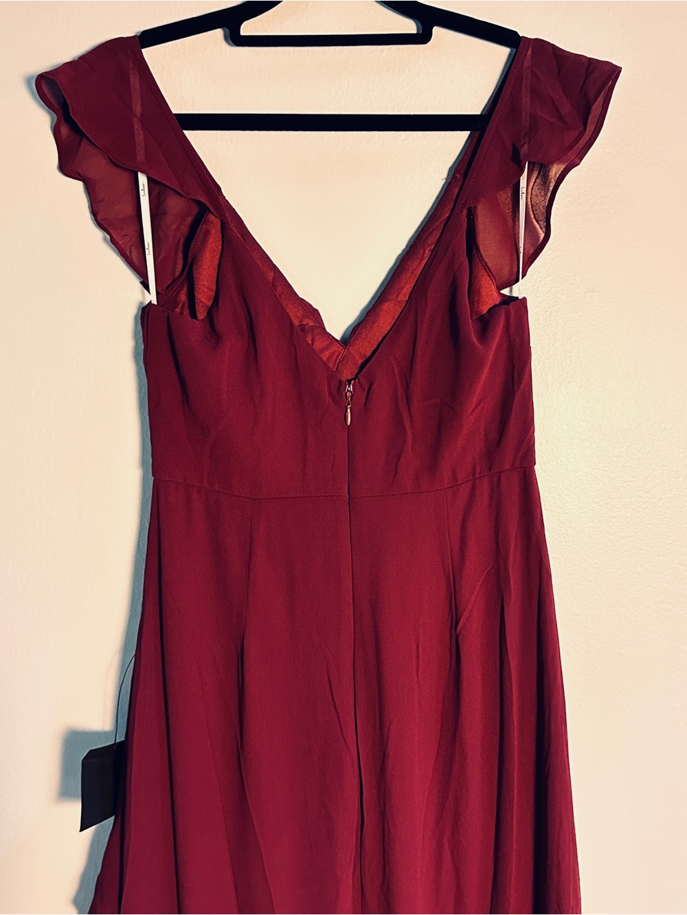 Lulu's Charming Event Burgundy Asymmetrical Ruffled Maxi Dress Small Wedding NWT - Picture 10 of 12